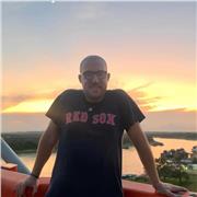 Soy un profesor dinámico y que se preocupa por sus alumnos